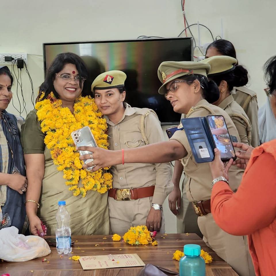 57570548 880f 4983 bfc6 a